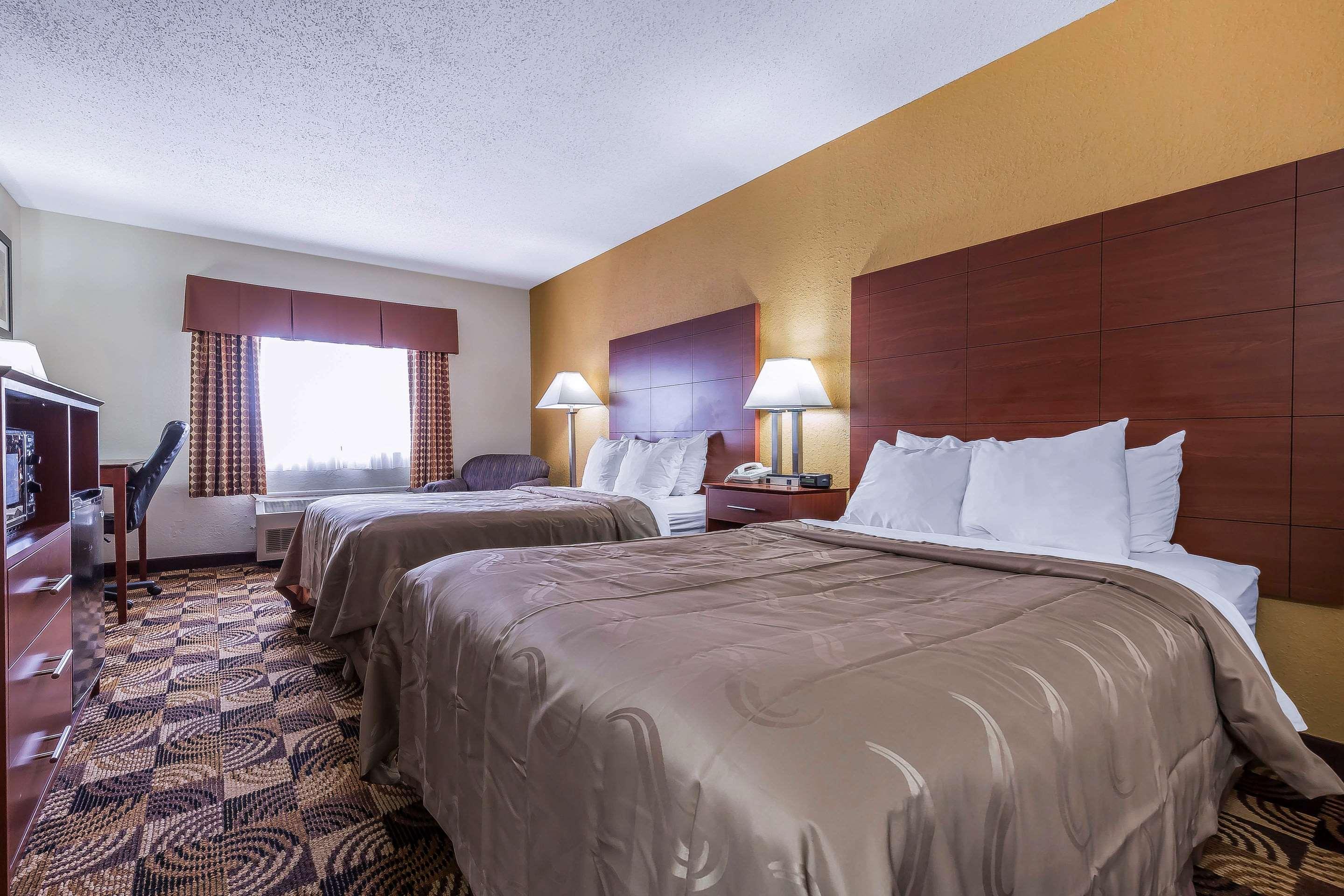 Quality Inn Sycamore - Dekalb Eksteriør bilde