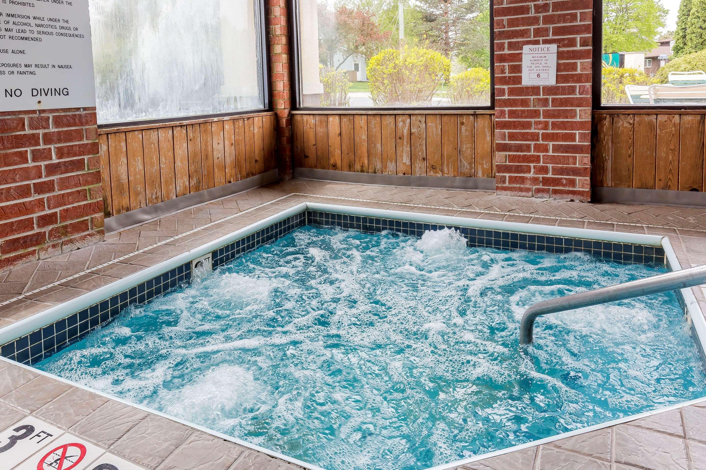 Quality Inn Sycamore - Dekalb Eksteriør bilde