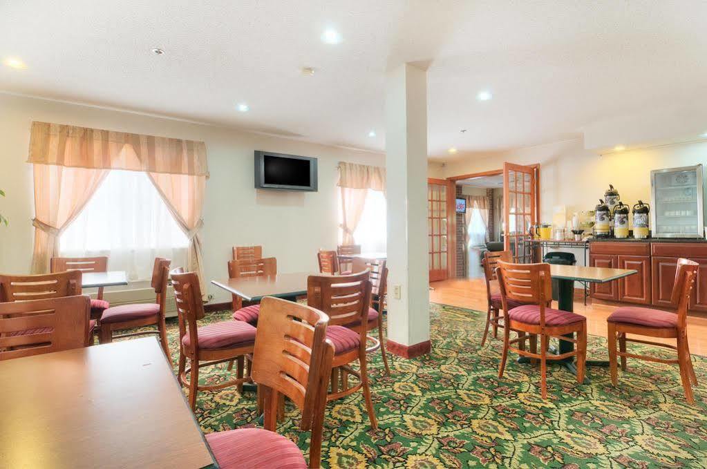 Quality Inn Sycamore - Dekalb Eksteriør bilde